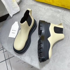 TIRE CHELSEA BOOT IN BLACK MIX BISQUE BEIGE CALFSKIN