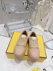 FENDI LOW-TOP TRAINER IN TAN BEIGE CALFSKIN