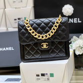 25S CHANEL MEDIUM FLAP BAG 25 IN BLACK CALFSKIN GOLD HARDWARE