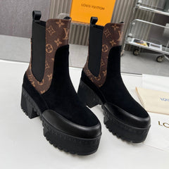 LV WOMEN SHORT BOOT IN BLACK SUEDE AND CHOCOLATE BROWN CALFSKIN