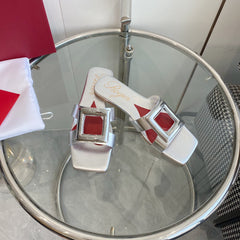 VIV' BY THE SEA LOVE METAL MULES IN SILVER PATENT CALFSKIN