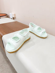 REFINED DAD SANDAL IN WHITE LAMBSKIN