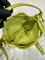 BUCKET BAG 19 IN APPLE GREEN RE-NYLON AND SAFFIANO LEATHER HANDLE