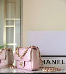 CHANEL 25S FLAP BAG 17 CM IN PEARL PINK LAMBSKIN WITH GOLD HARDWARE