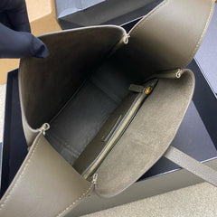 LE 5 À 7 SUPPLE SMALL 22 BROWN CALFFKIN