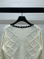 CHANEL 25S CARDIGAN STYLE 198