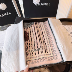 CHANEL 25S SCARF 140 IN CASHMERE 989891