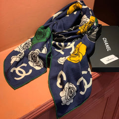CHANEL 25S SCARF 140 CM IN CASHMERE AND SILK 943338