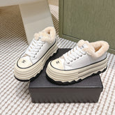 CHANEL 25S THICK-SOLE SNEAKERS 60MM IN WHITE AND BEIGE CALFSKIN WITH FUR LINING