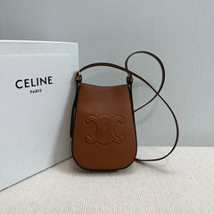PHONE POUCH HELOISE 19 IN IRISH COFFEE SUPPLE CALFSKIN