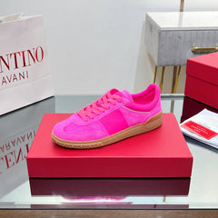 VALENTINO 25S UPVILLAGE SNEAKERS IN PINK SUEDE