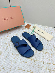 SANDALS IN CLASSIC BLUE CALFSKIN