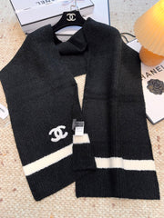 CHANEL 25S SCARF 175 CM IN WOOL CASHMERE 943159