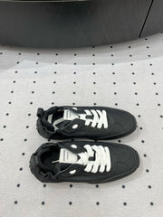 TRAIL SNEAKER IN BLACK CALFSKIN