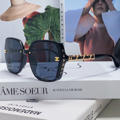 SQUARE SUNGLASSES 632876 IN BLACK ACETATE