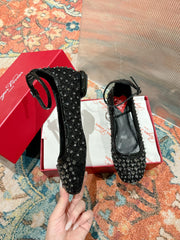 BALLERINAS IN BLACK FABRIC WITH CRYSTAL DETAILING