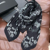 CHANEL 25S SCARF 135 IN CASHMERE 883660