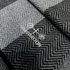 LV SCARF 180 CM IN CASHMERE 714295
