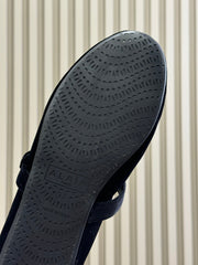 ALAIA 25S BALLET FLATS IN BLACK VELVET