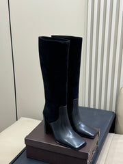 ALAIA 25S KNEE BOOTS IN BLACK CALFSKIN AND SUEDE
