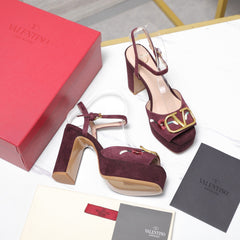 VALENTINO 25S GARAVANI VLOGO SIGNATURE HIGH-HEEL SANDALS 110 MM IN DARK RED SUEDE