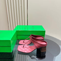 MARELLA THONG IN CURRANT RED LEATHER WITH SIGNATURE INTRECCIATO INSOLE 55 MM