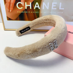 HEAD BAND IN BEIGE RABBIT FUR