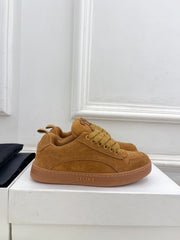 HUNTINGTON LOW LACE-UP SNEAKER IN PERU BROWN SUEDE AND MESH