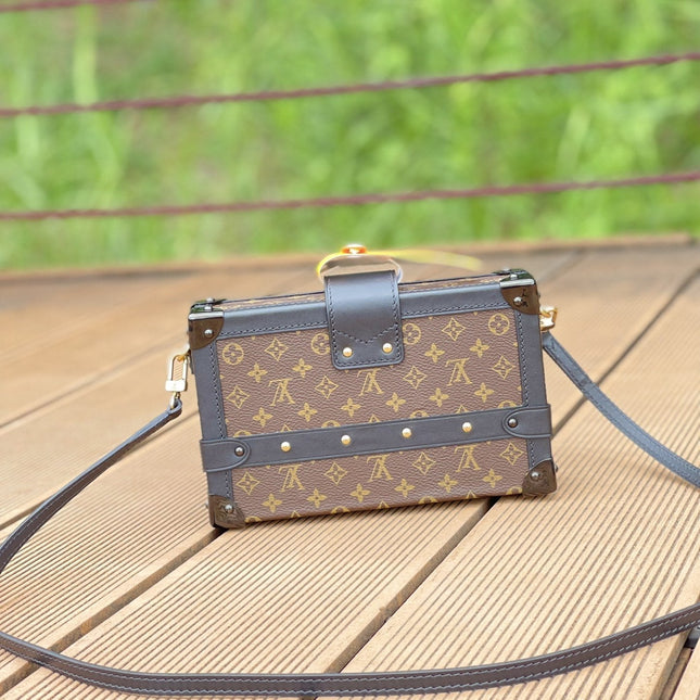 LV PETITE MALLE 20CM MONOGRAM CANVAS