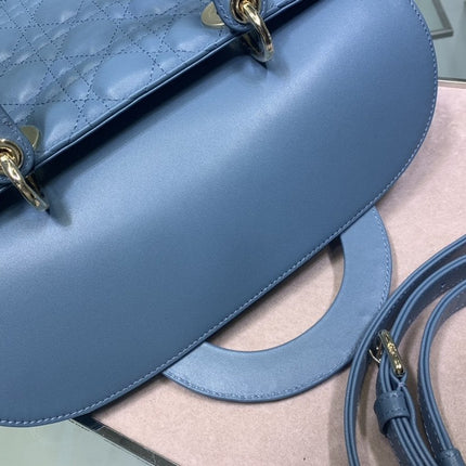 LARGE LADY BAG 32CM BLUE CANNAGE LAMBSKIN