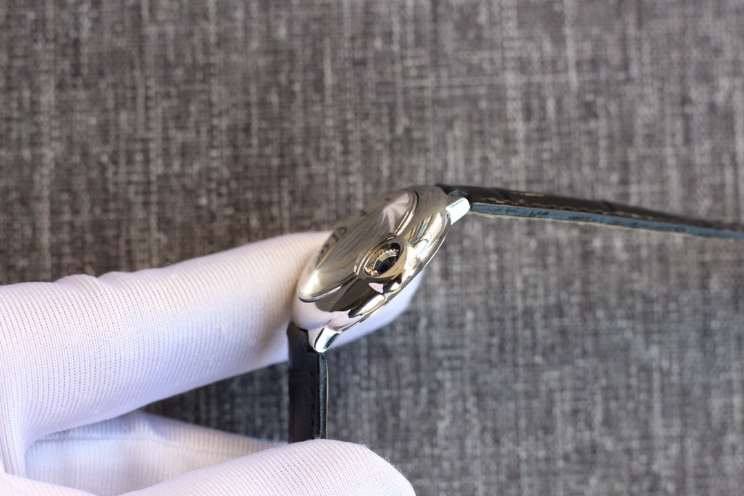 BALLON BLEU 28MM QUARTZ BLACK LEATHER