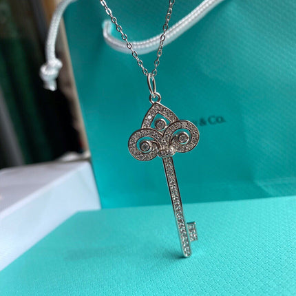 KEY NECKLACE DIAMOND