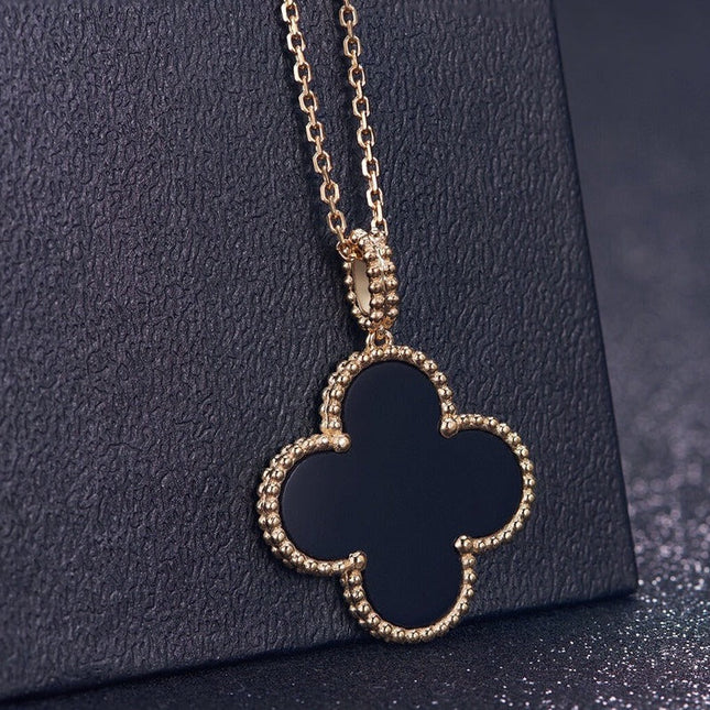 CLOVER GOLD NECKLACE