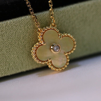 CLOVER NECKLACE GOLD DIAMOND