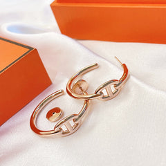 ENCHAINE HOOP EARRINGS