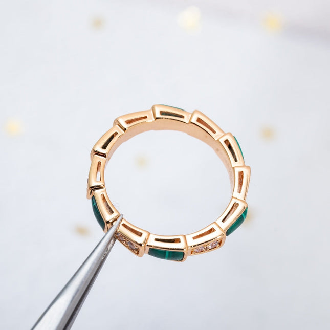 SERPENTI RING PINK GOLD MALACHITE DIAMOND 3MM