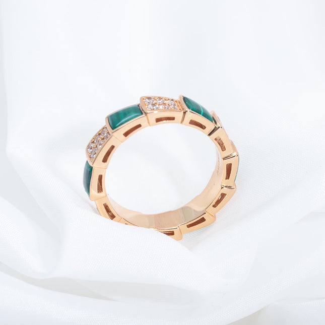 SERPENTI RING PINK GOLD MALACHITE DIAMOND PAVED 4MM