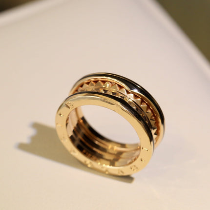 ZERO 1 GOLD BLACK CERAMIC RING