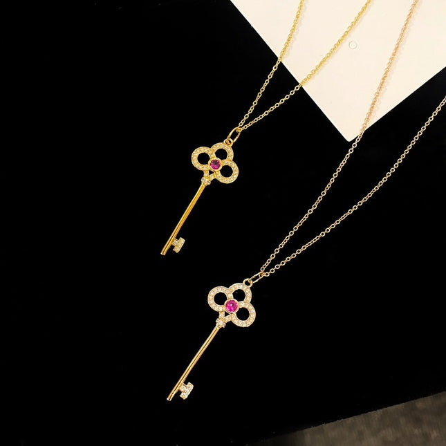 FLORET KEY PEDANT NECKLACE PINK DIAMOND