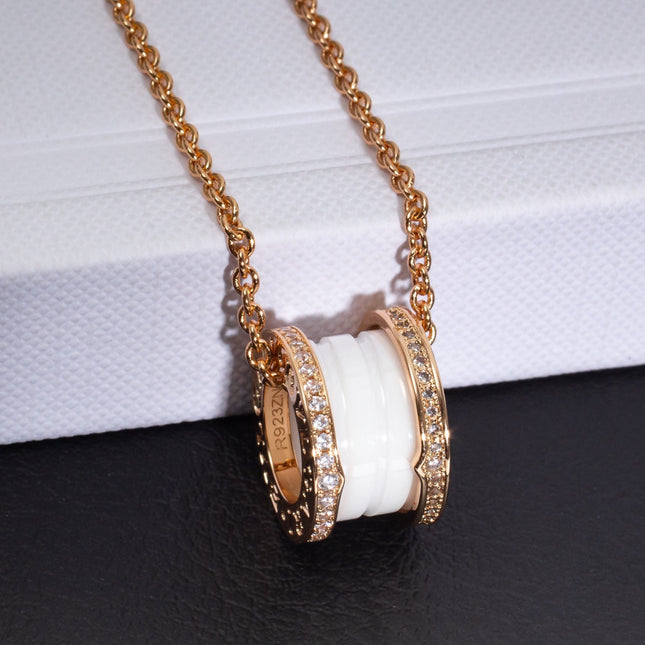 ZERO 1 WHITE CERAMIC PINK GOLD DIAMOND NECKLACE