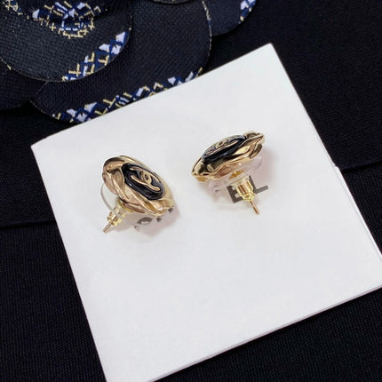 DOUBLE C MINI STUD GOLD BLACK EARRINGS