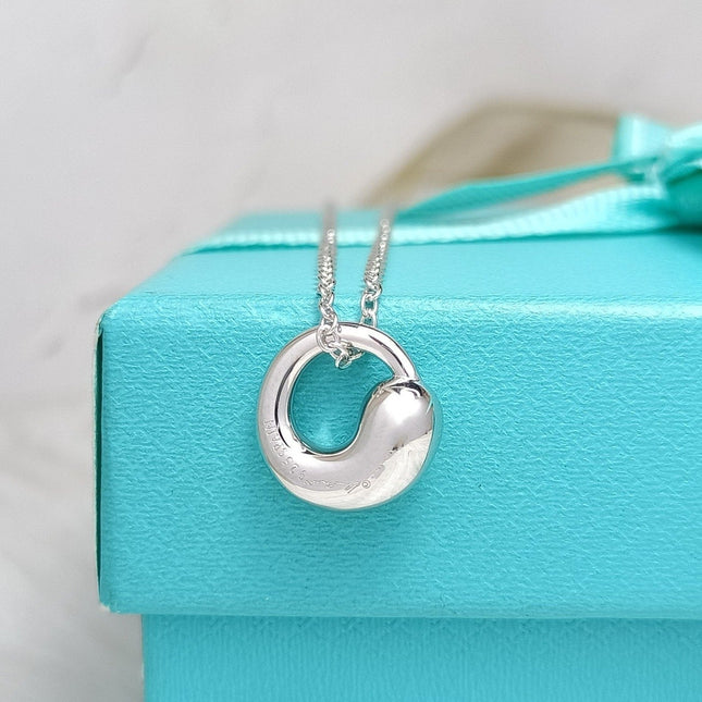 SNAIL PEDANT SILVER NECKLACE