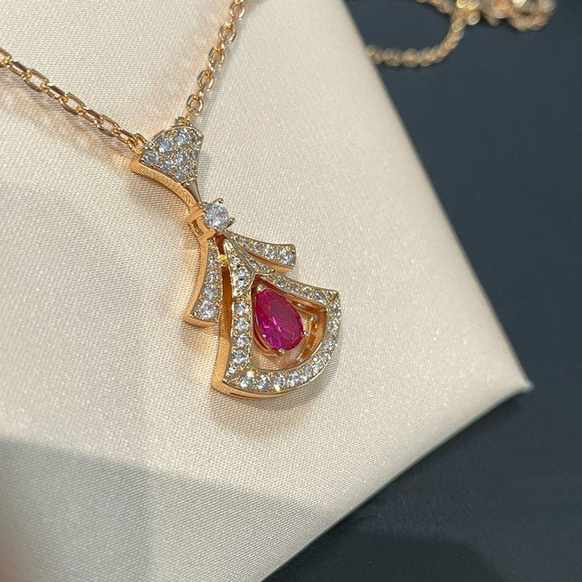 DREAM NECKLACE RUBY DIAMOND