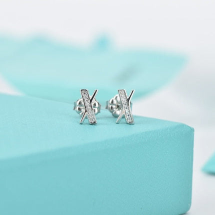 ATLAS DIAMOND STUD EARRINGS