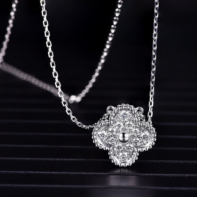 CLOVER SILVER DIAMOND NECKLACE