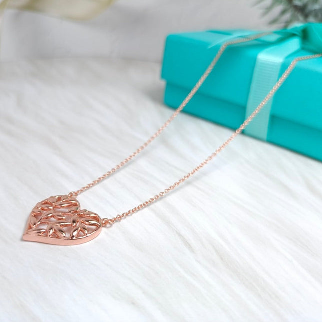 HEART LEAF PEDANT NECKLACE