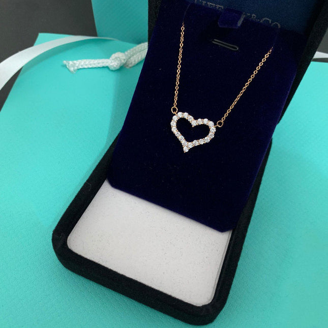 LARGE DIAMOND HEART NECKLACE