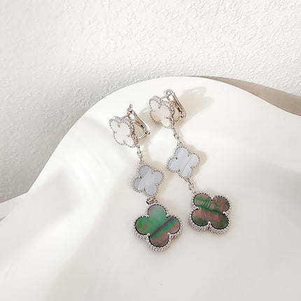 CLOVER 3 MOTIFS CHALCEDONY DARK MOP SILVER EARRINGS