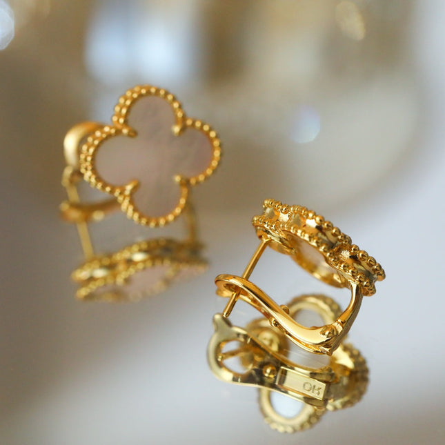 CLOVER MEDIUM GOLD MOP STUD EARRINGS