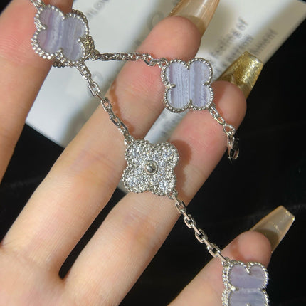 CLOVER 5 MOTIFS SILVER CHALCEDONY DIAMOND BRACELET